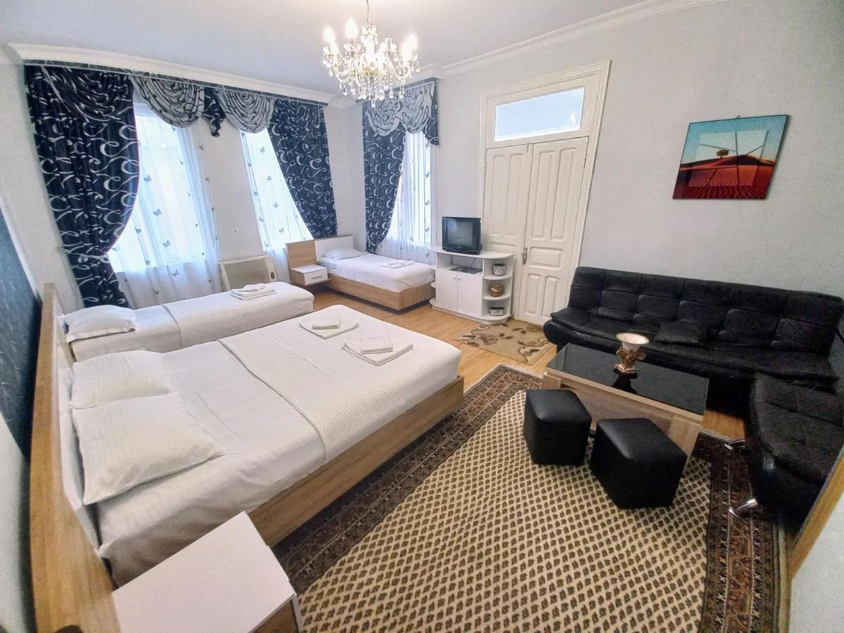 Aparthotel Rioni คูทายสิ ภายนอก รูปภาพ